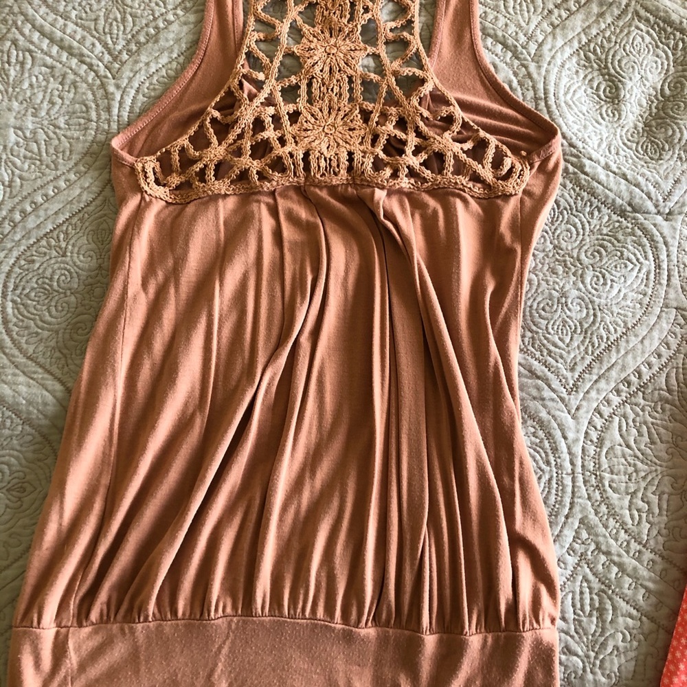 Crochet back Top - Picture 2 of 3